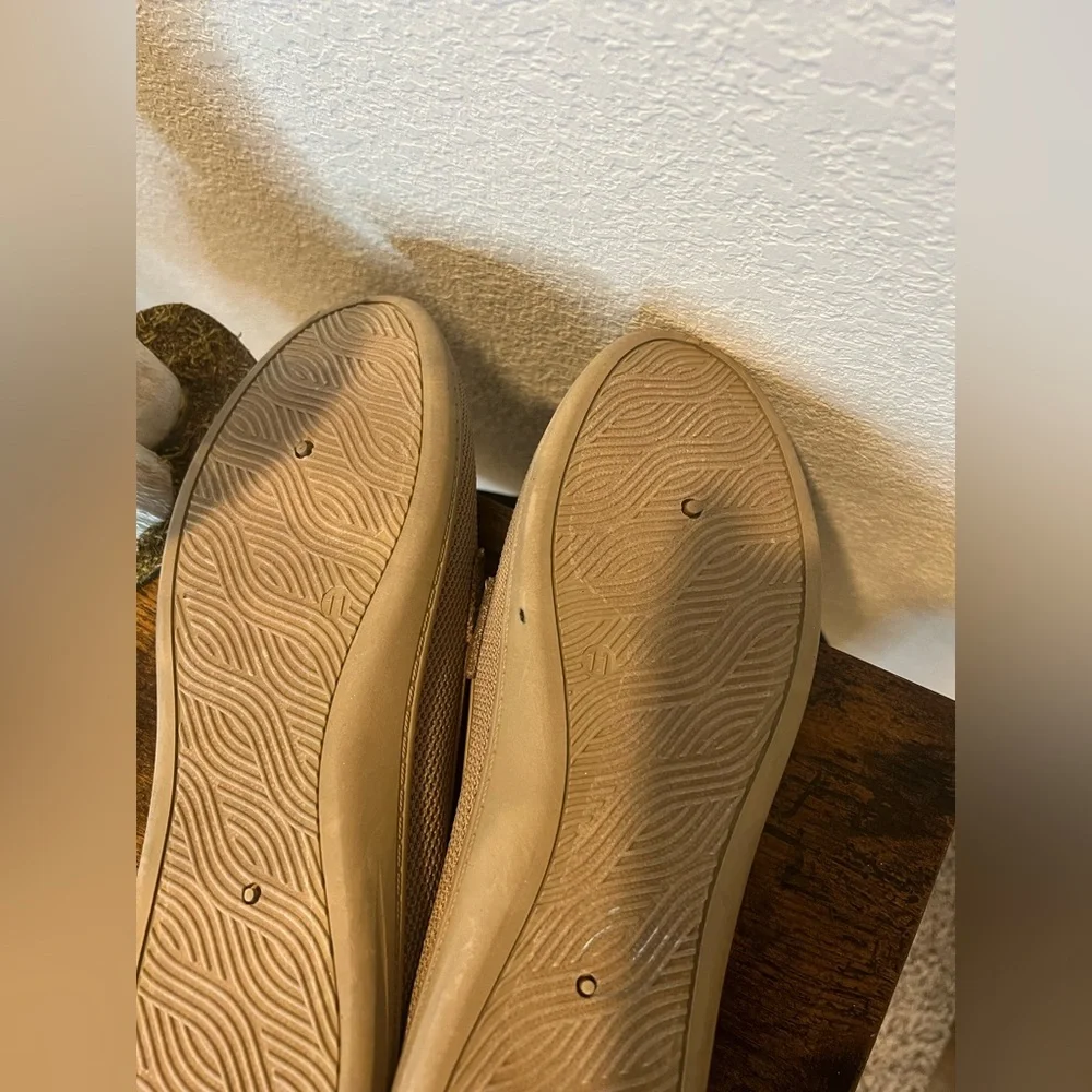 American Exchange Tan Slip‎ On Comfort Loafers Sz 11 Classic
